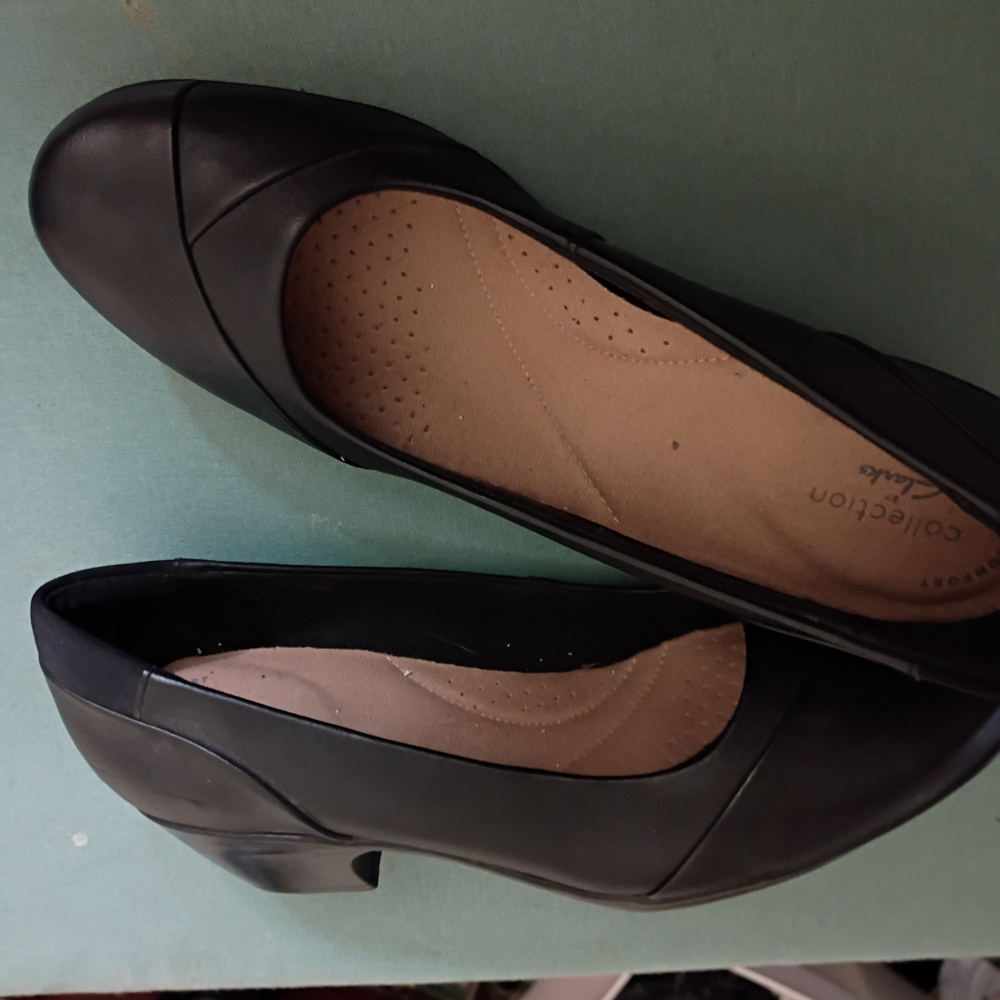 Clarks Black Women's Heels Size 8